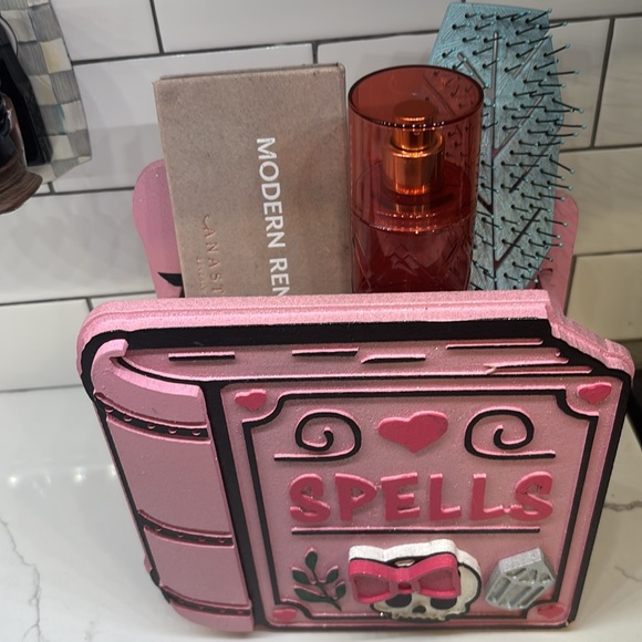 For Her Vanity SPELL BOOK PINK MAKEUP ORGANIZER - Picture 7 of 14